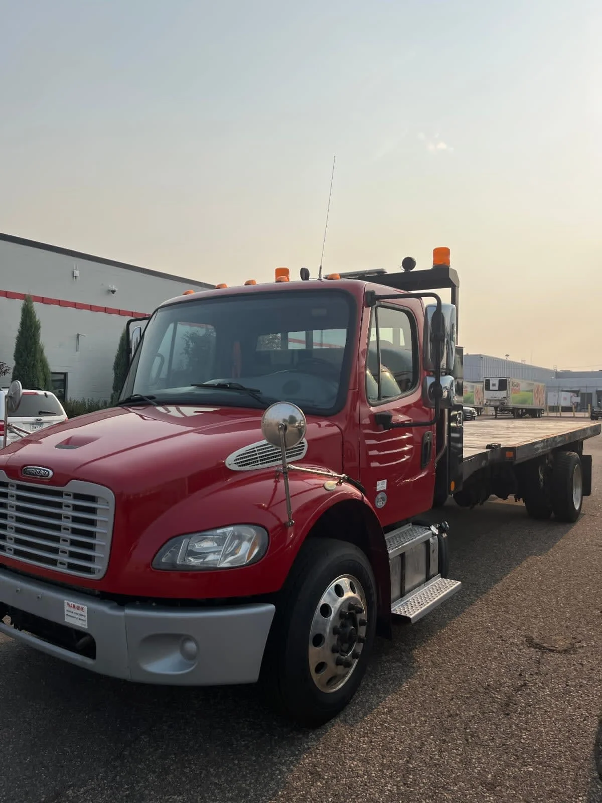 2018 Freightliner M2 106