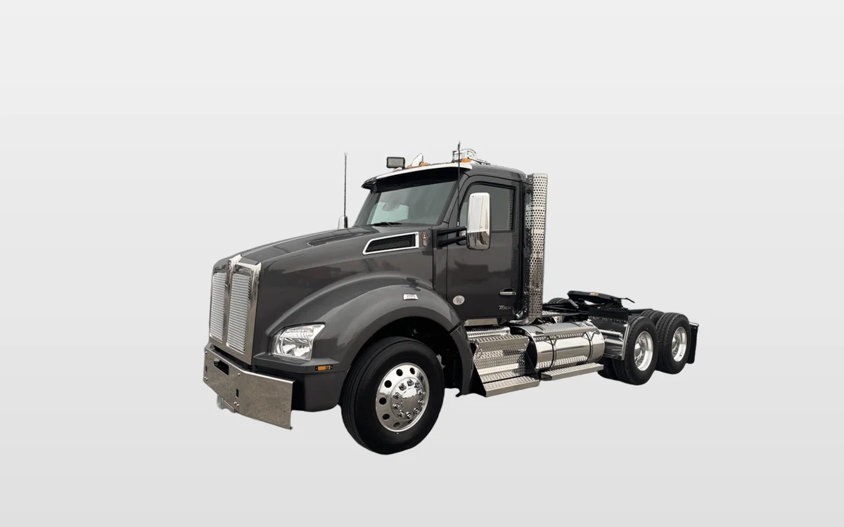 2027 Kenworth T880 - image 1