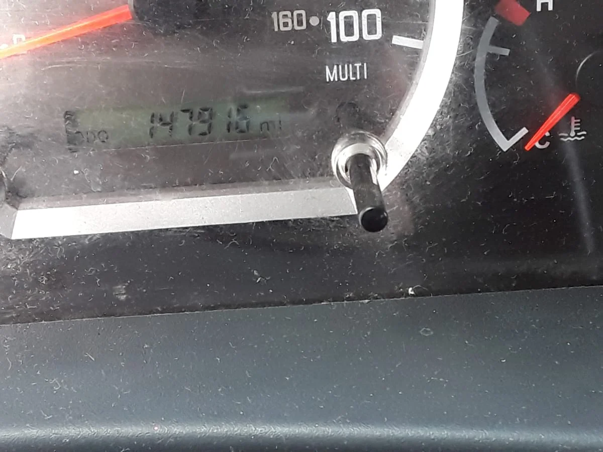 2018 Isuzu NQR - image 11