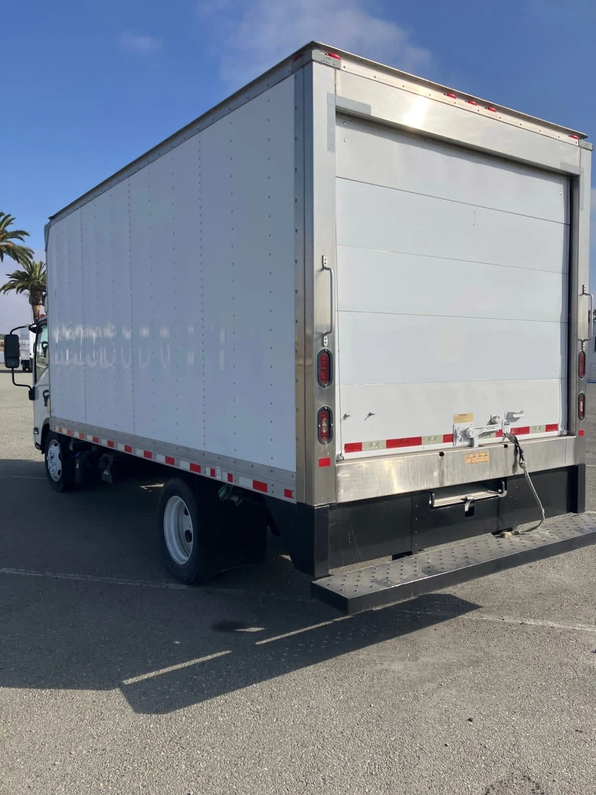 2018 Isuzu NQR in San Diego, CA — photo 6