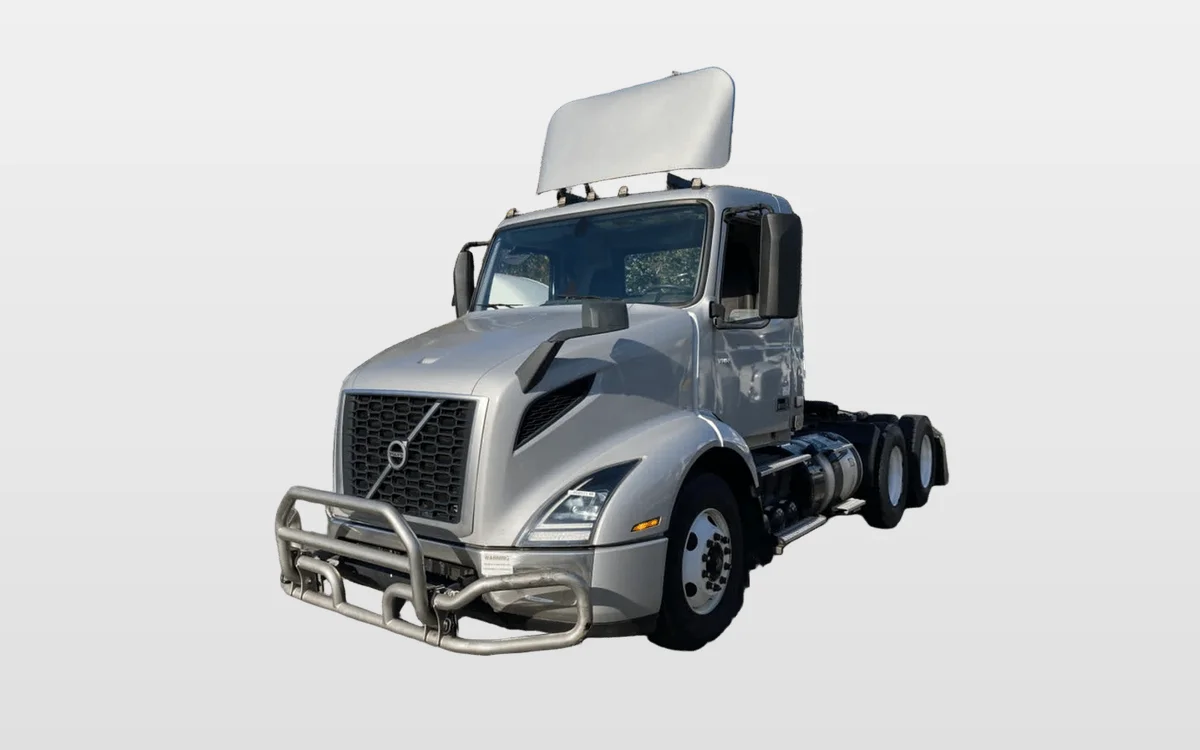 2019 Volvo VNL 860 - image 1