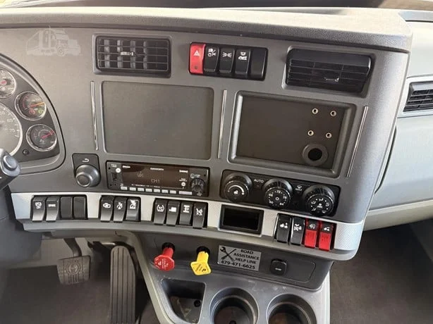 2021 Kenworth T680 in Salt Lake City, UT — photo 10