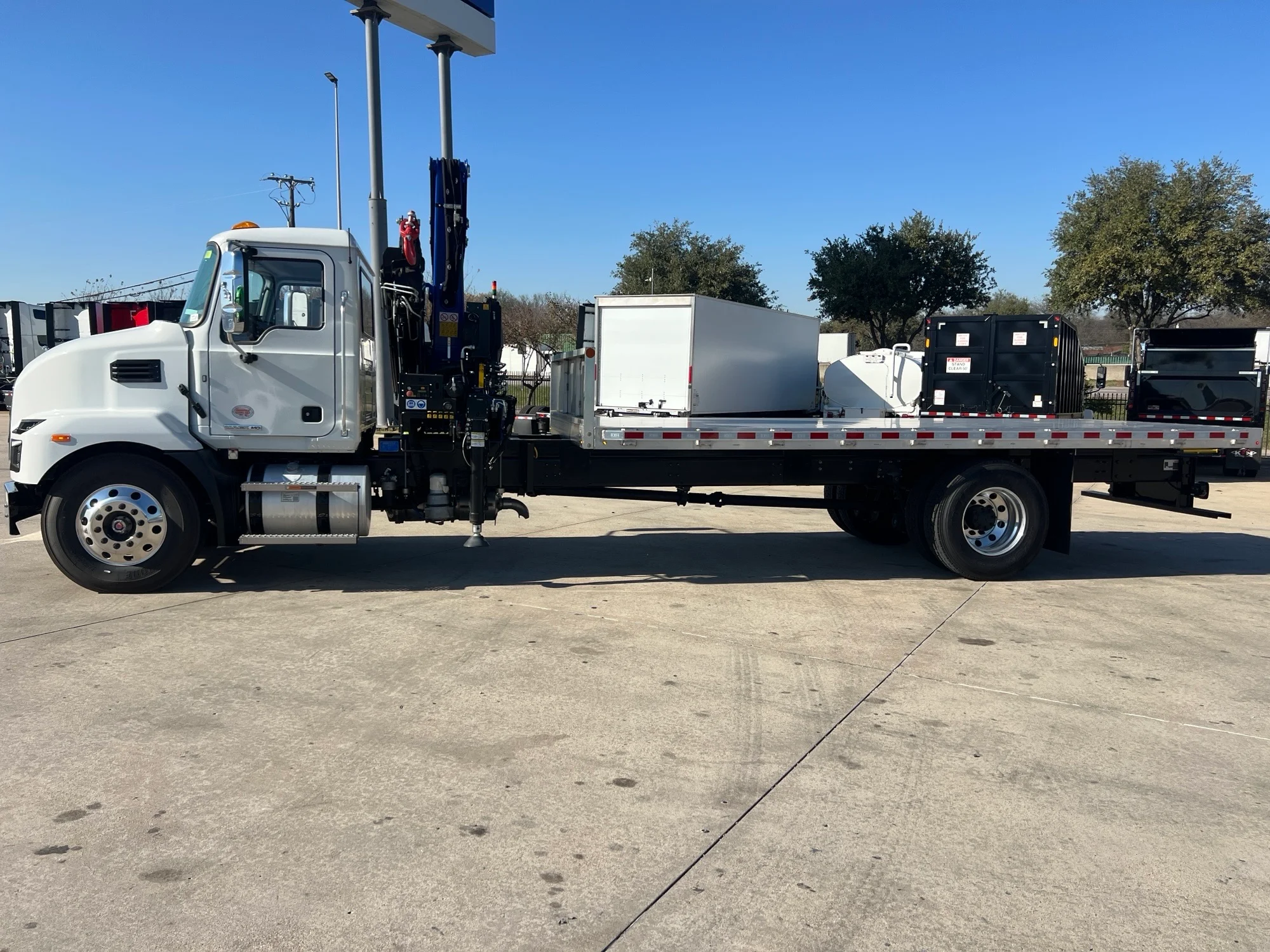 2025 Mack MD in Dallas I-20, TX — photo 2