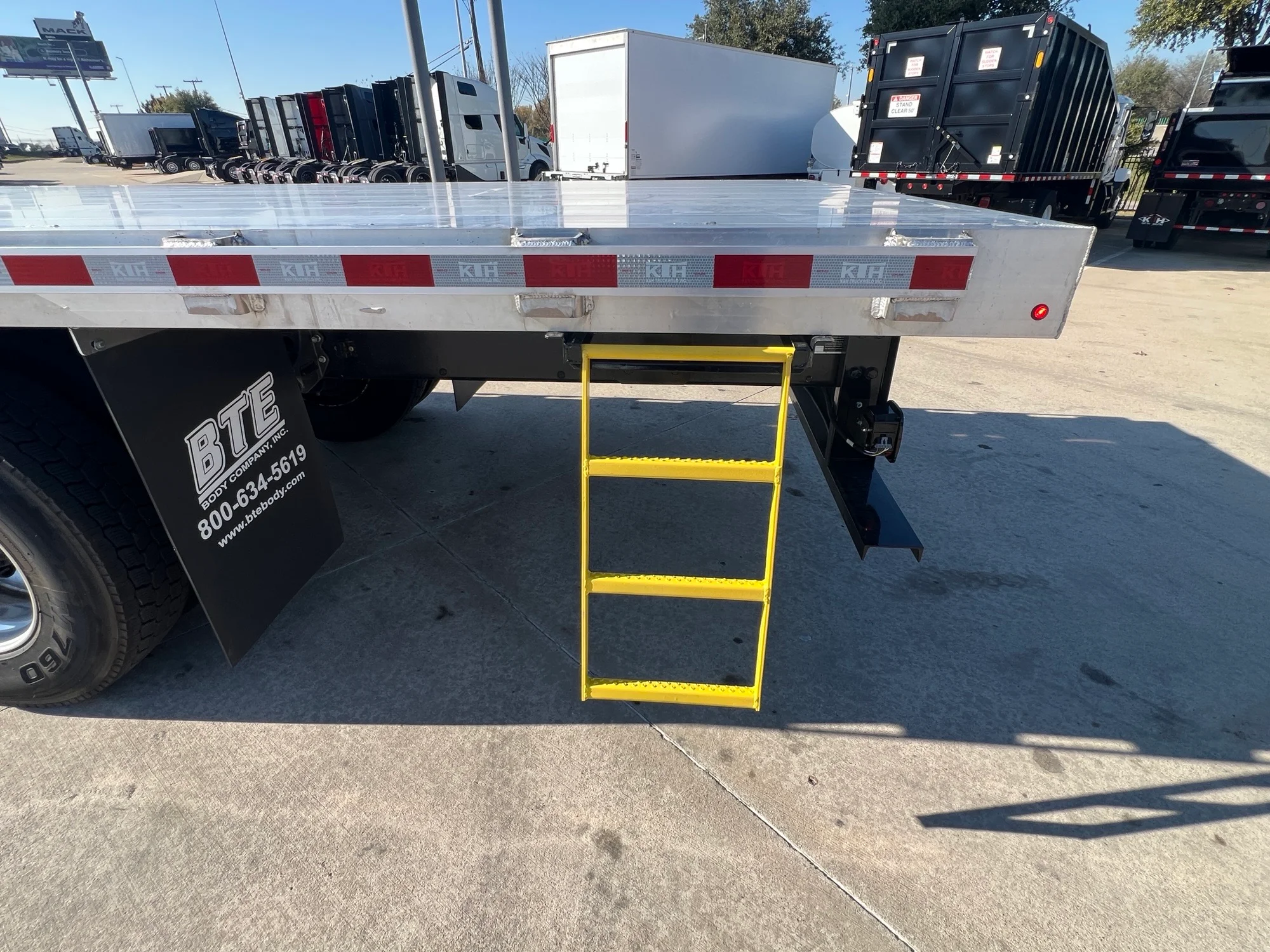 2025 Mack MD in Dallas I-20, TX — photo 10