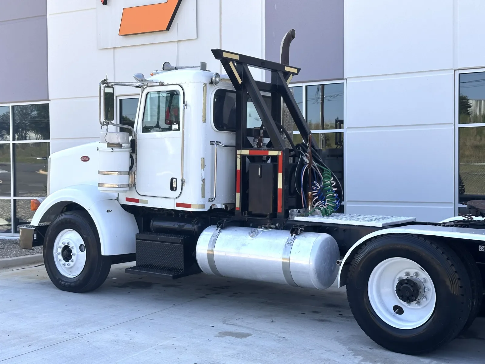 2013 Peterbilt 367 in Greer, SC — photo 8