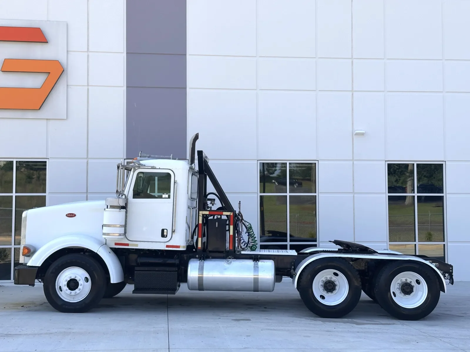 2013 Peterbilt 367 in Greer, SC — photo 4