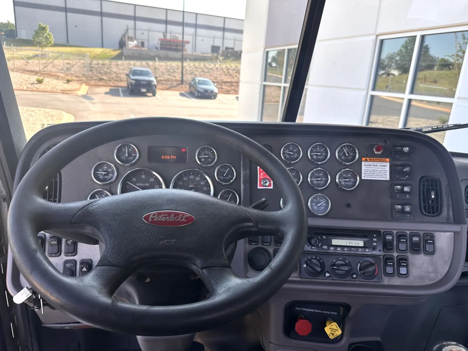 2013 Peterbilt 367 in Greer, SC — photo 16