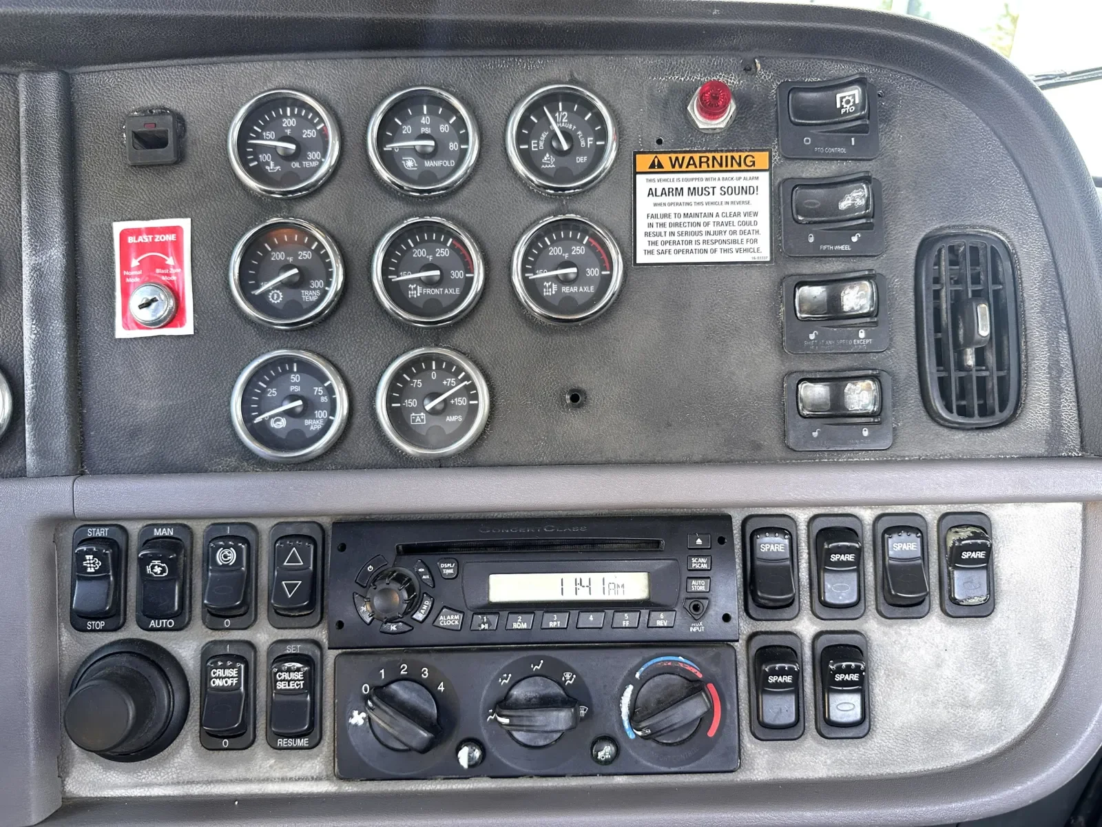 2013 Peterbilt 367 in Greer, SC — photo 18