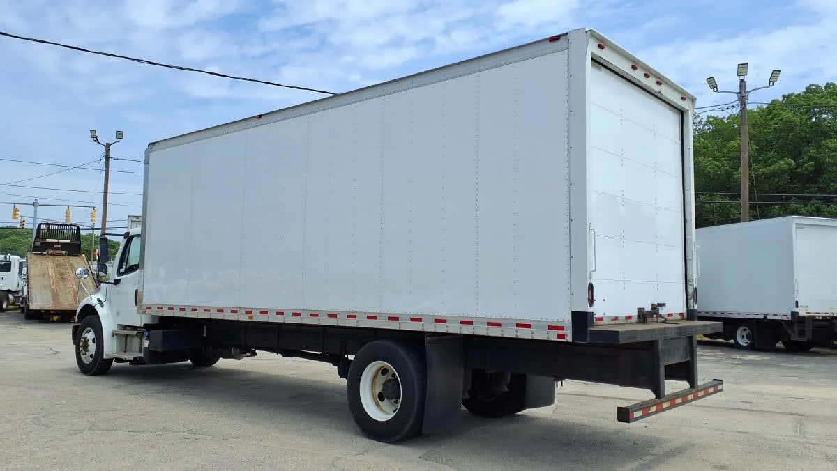 2020 Freightliner M2 106 in Warwick, RI — photo 6