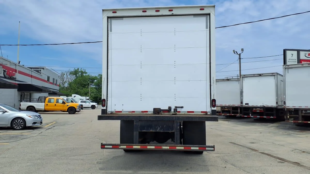 2020 Freightliner M2 106 in Warwick, RI — photo 5