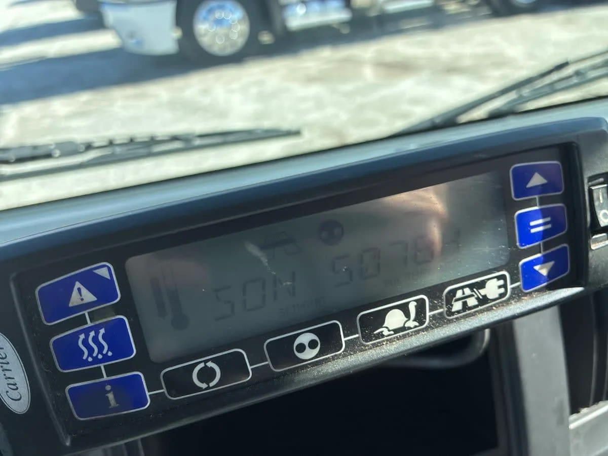 2019 Isuzu NPR - image 15