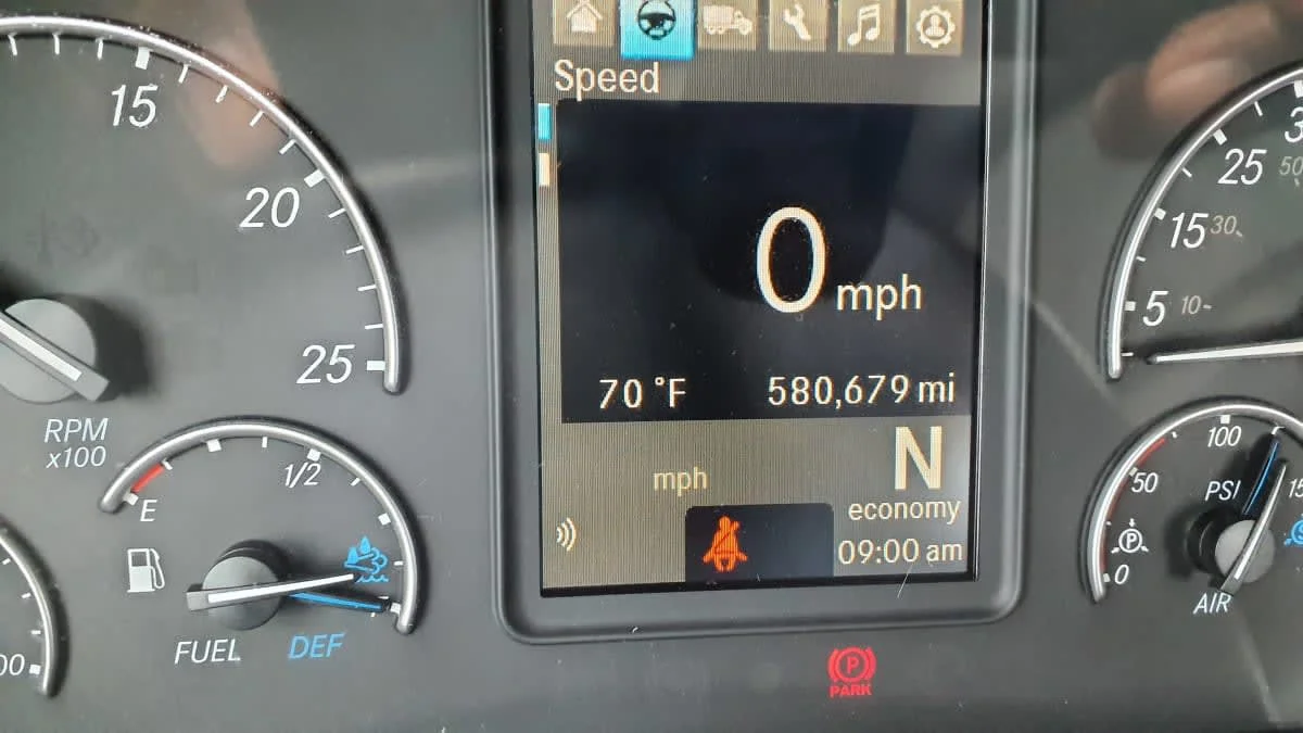 2019 Freightliner Cascadia in Birmingham, AL — photo 12