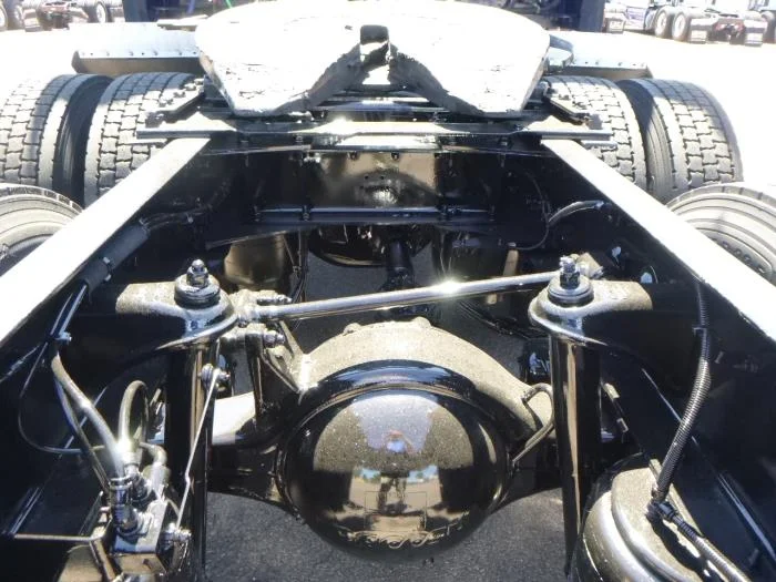 2022 Kenworth T680 — photo 35