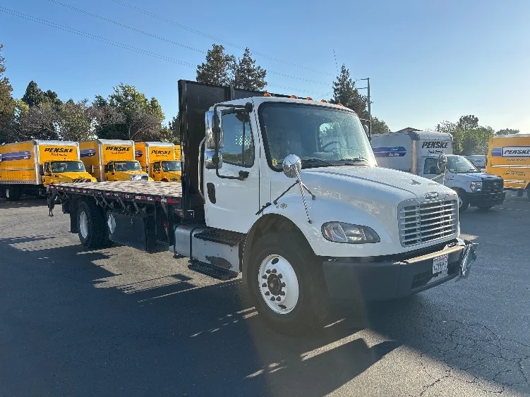 2017 Freightliner eM2
