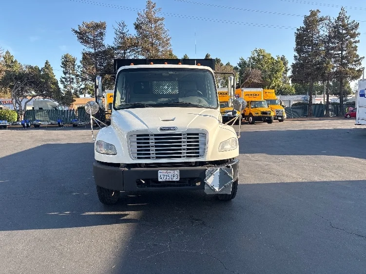 2017 Freightliner eM2 in West Sacramento, CA — photo 2