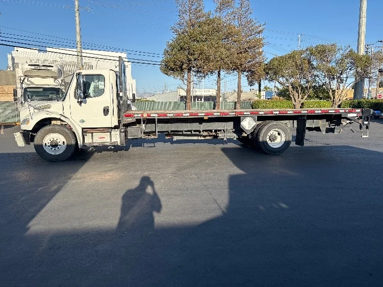 2017 Freightliner eM2 in West Sacramento, CA — photo 4