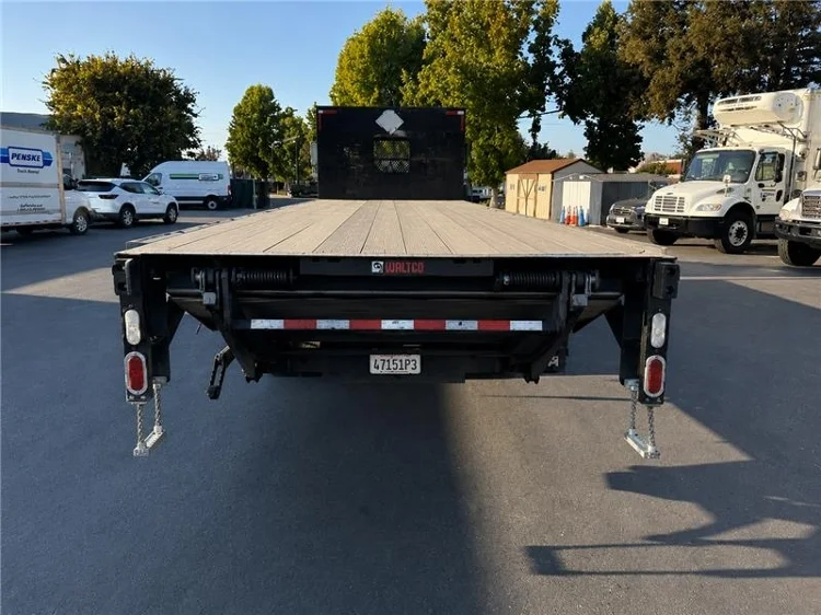 2017 Freightliner eM2 in West Sacramento, CA — photo 7