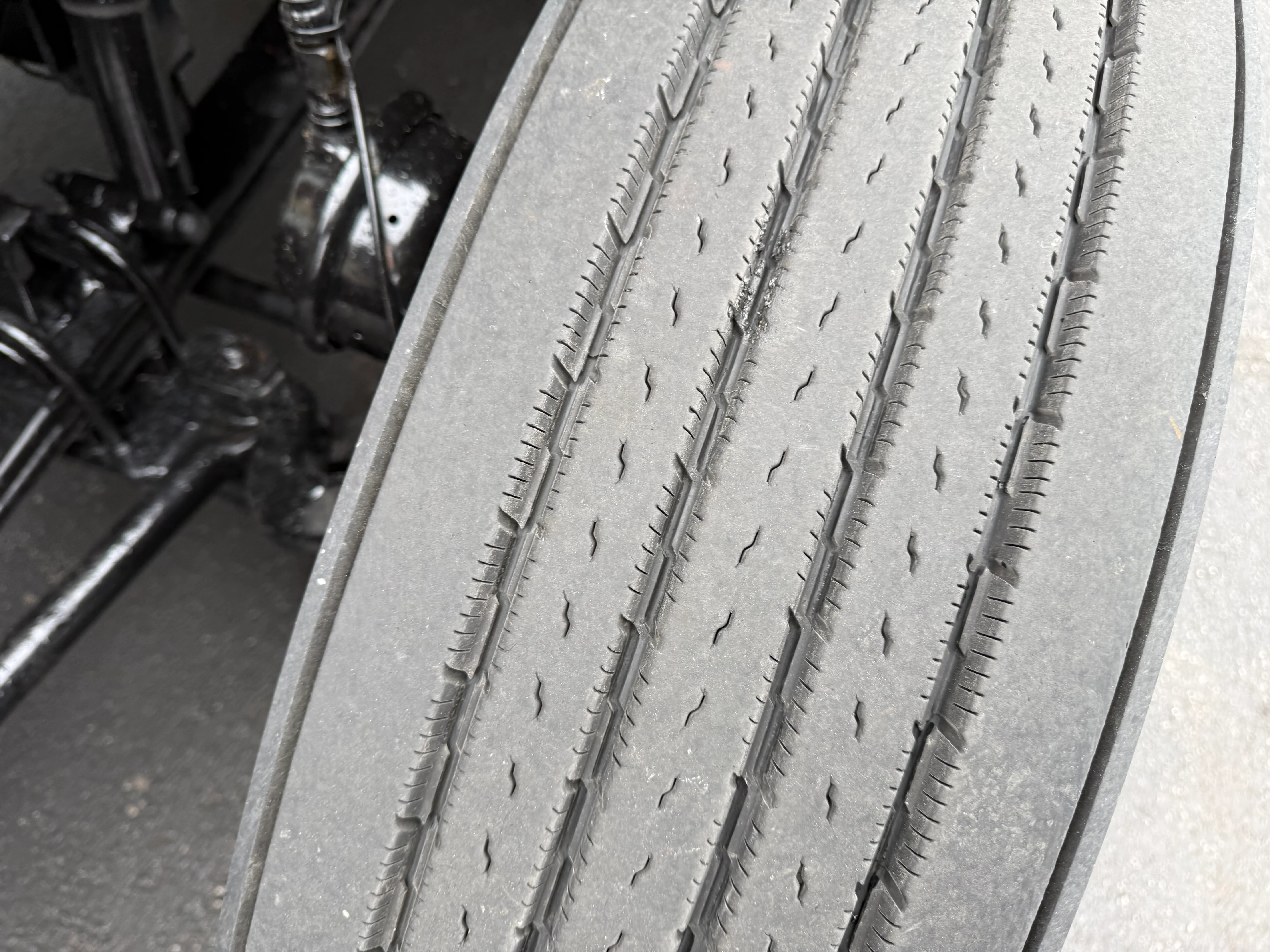 2020 Peterbilt 579 - image 9