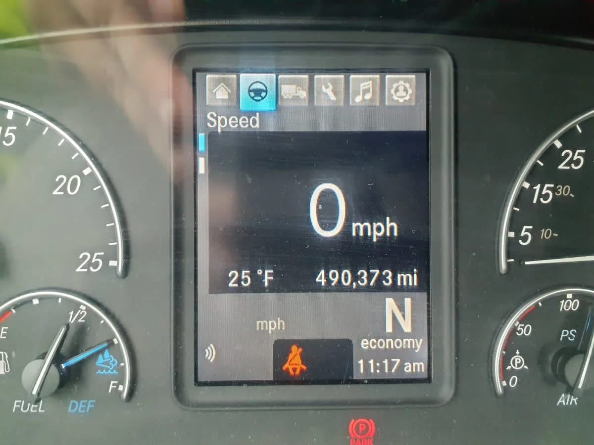2019 Freightliner Cascadia in Wayland, MI — photo 9
