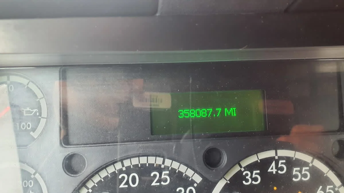2020 Freightliner Cascadia in Norwood, MA — photo 9