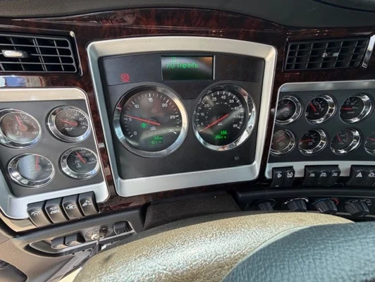 2027 Kenworth W900 in Jonesboro, AR — photo 12