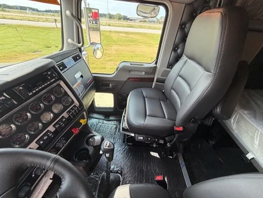 2027 Kenworth W900 in Jonesboro, AR — photo 13