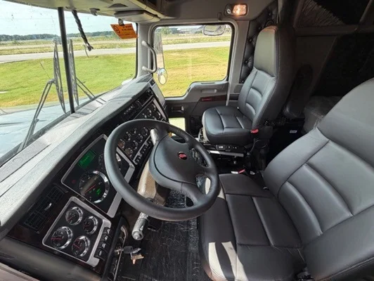 2027 Kenworth W900 in Jonesboro, AR — photo 11