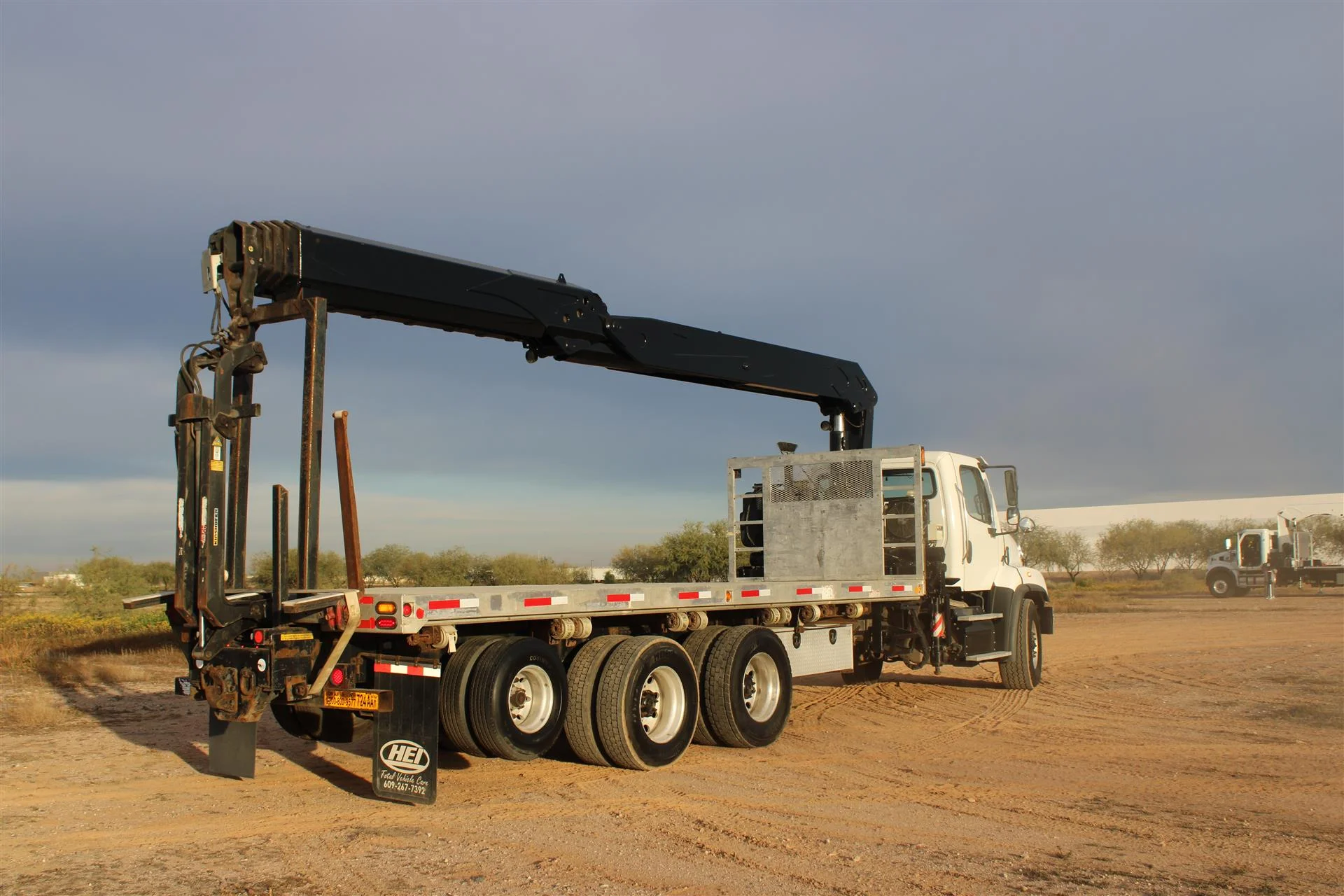 2016 Freightliner 114SD - image 5