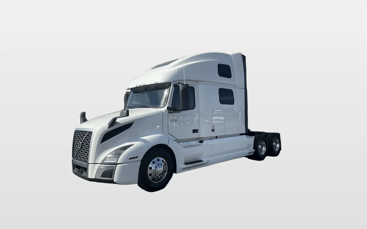 2024 Volvo - image 1