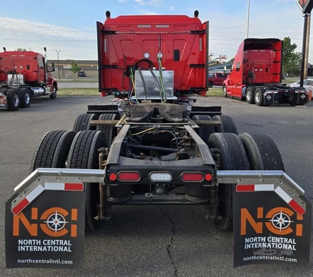 2025 International HX in MN — photo 5