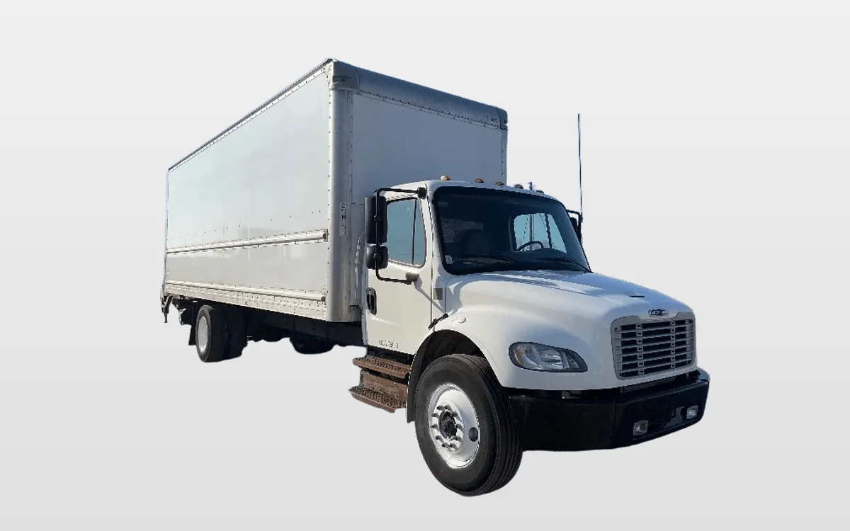 2018 Freightliner M2 106 - image 1