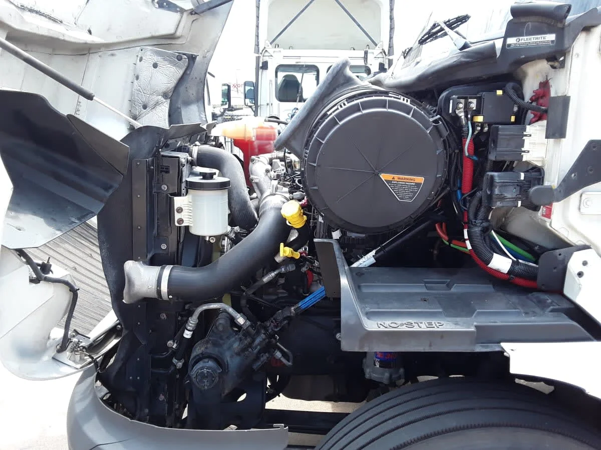 2020 International RH - image 8