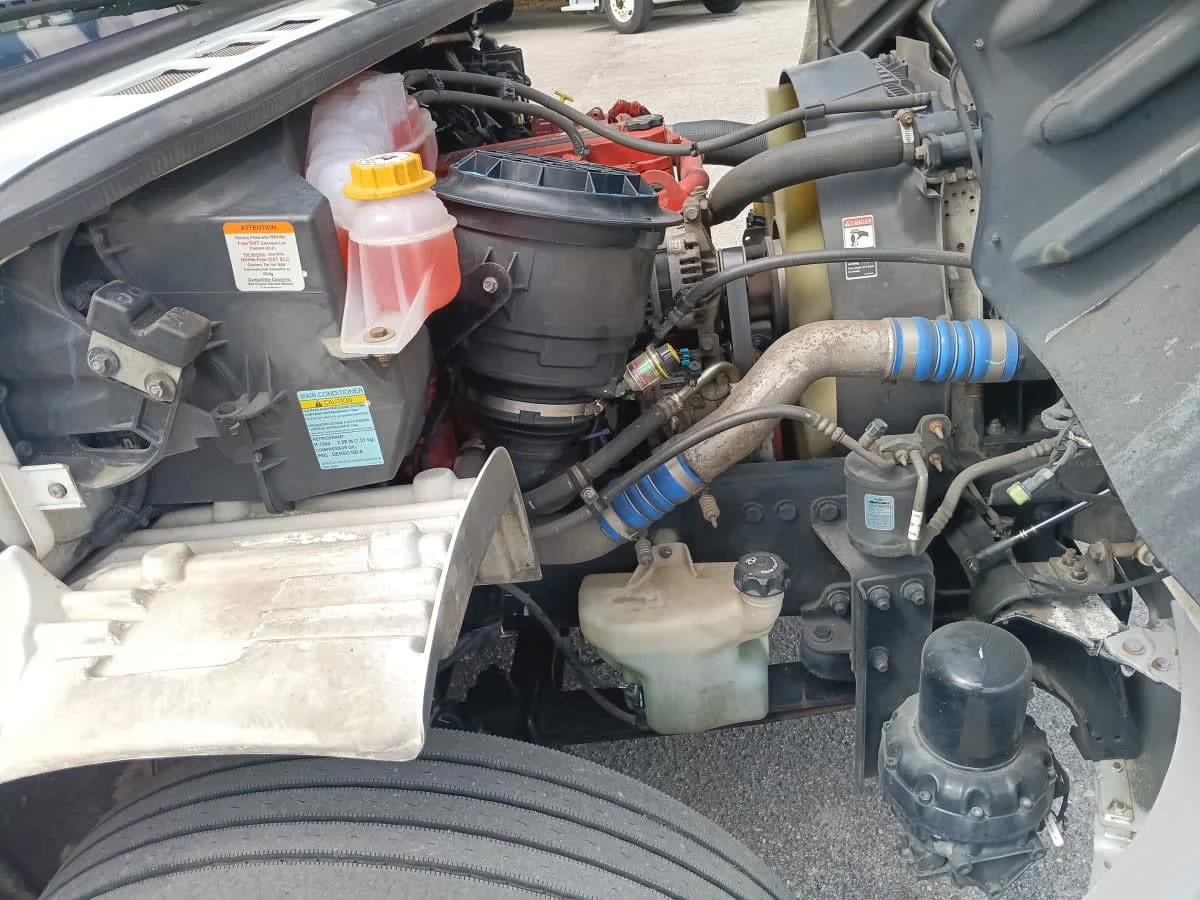 2020 Freightliner M2 106 - image 11