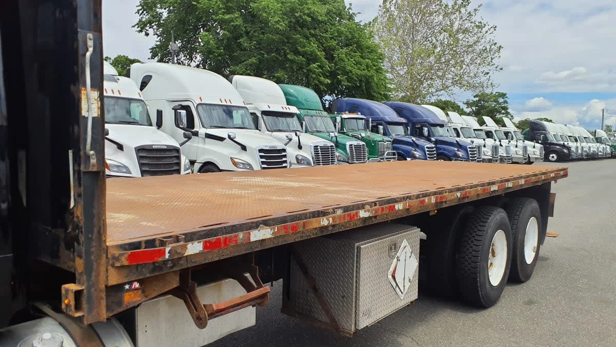 2014 Freightliner M2 112 in Springfield, MA — photo 8