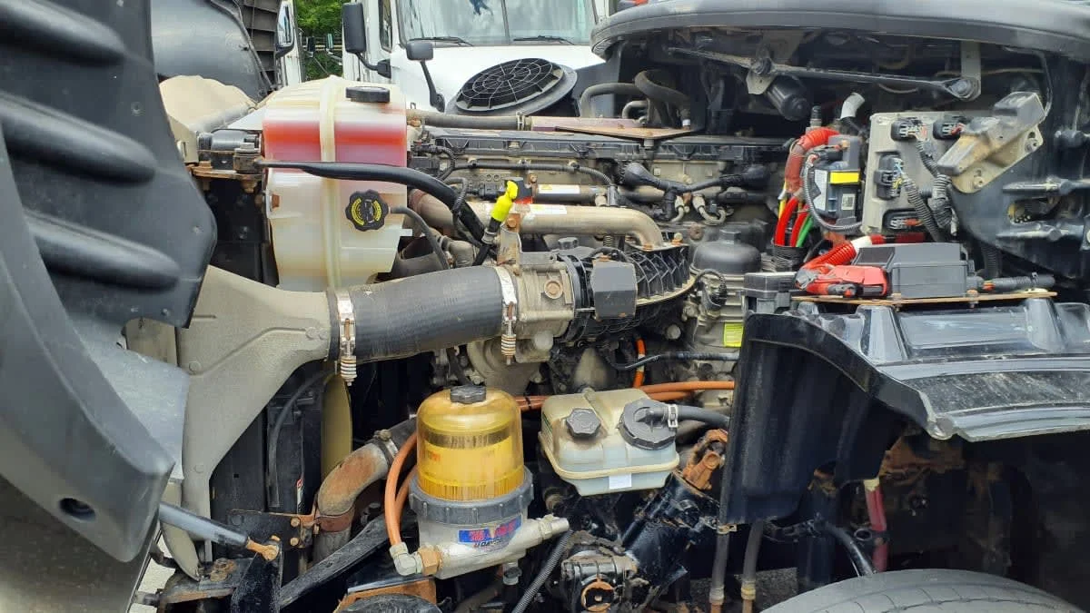 2014 Freightliner M2 112 in Springfield, MA — photo 9