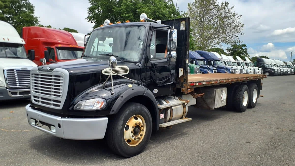 2014 Freightliner M2 112