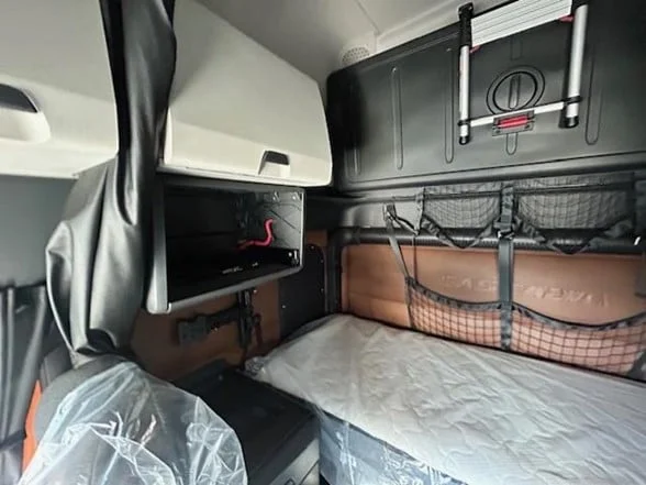 2022 FREIGHTLINER Cascadia 126 - image 27