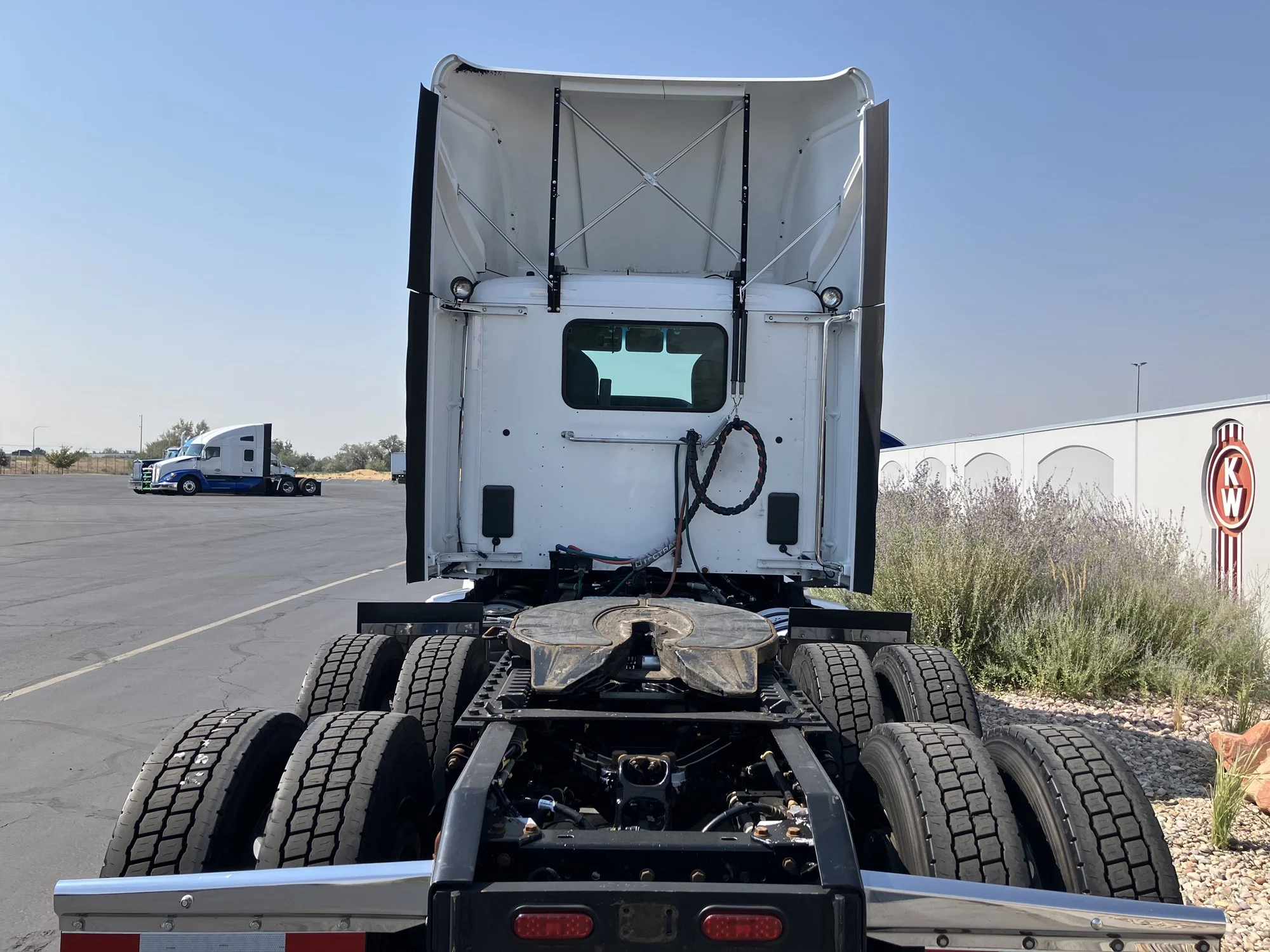 2018 Kenworth T680 in Idaho Falls, ID — photo 6