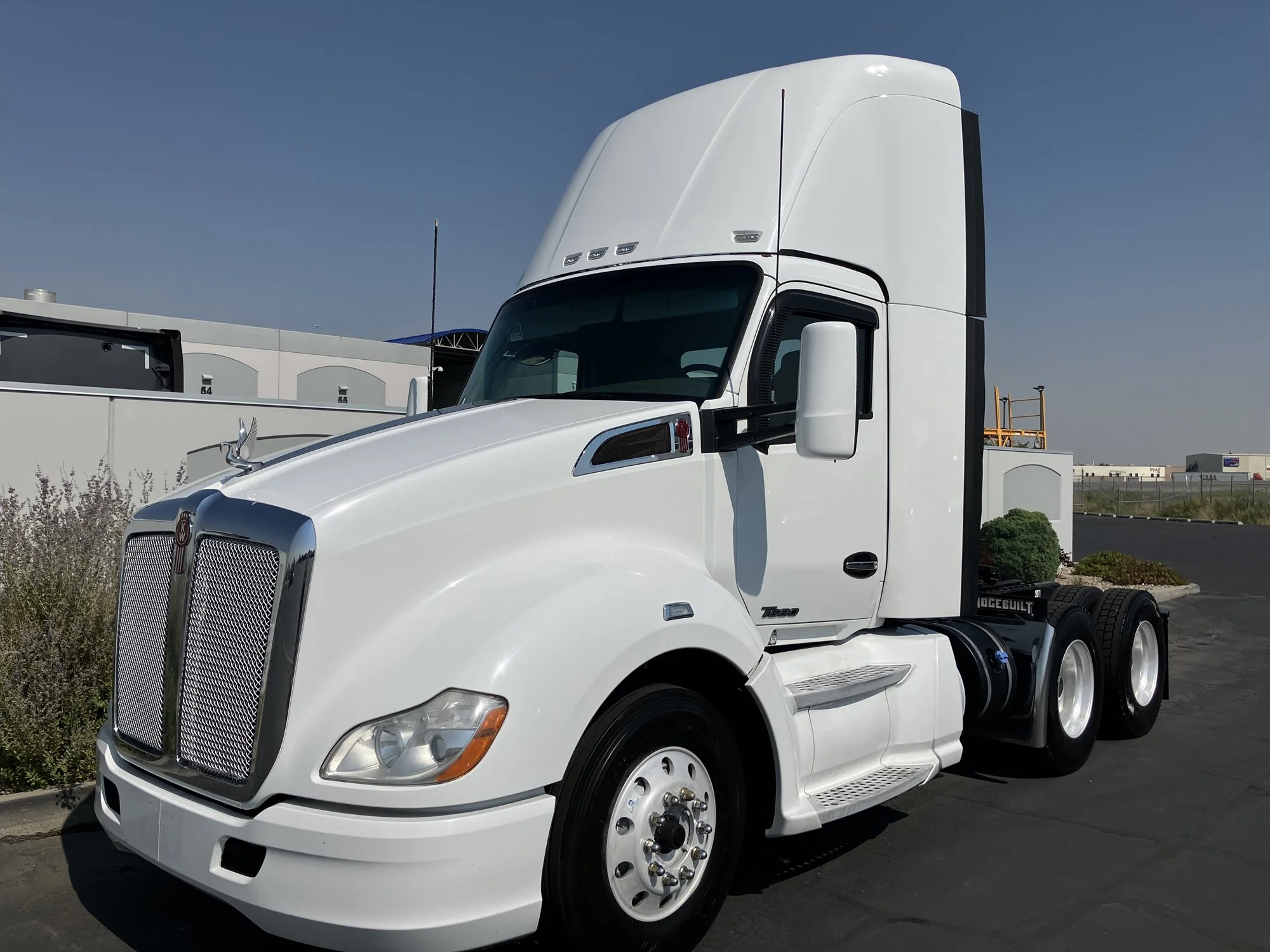 2018 Kenworth T680 in Idaho Falls, ID — photo 2