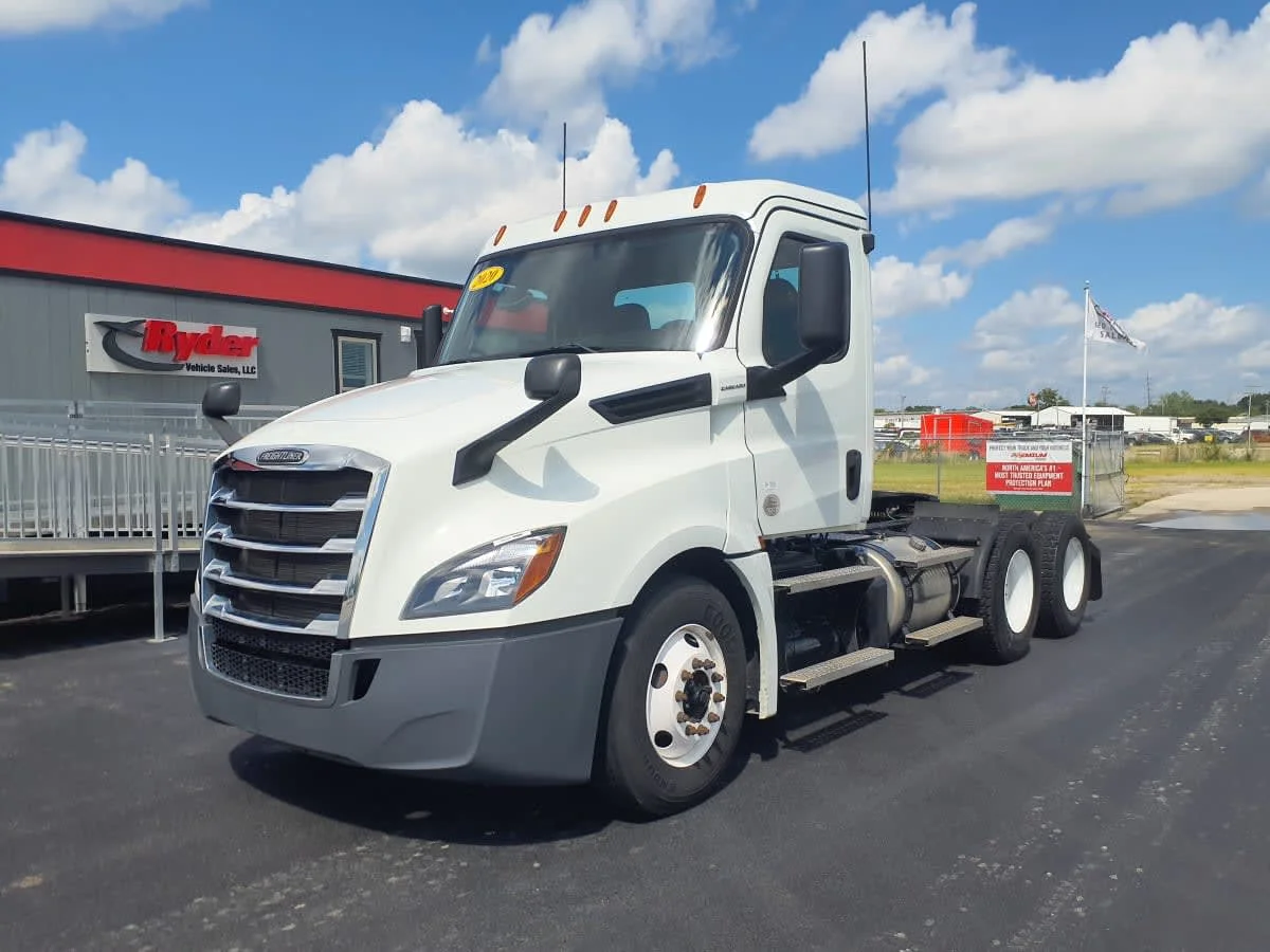 2020 Freightliner Cascadia