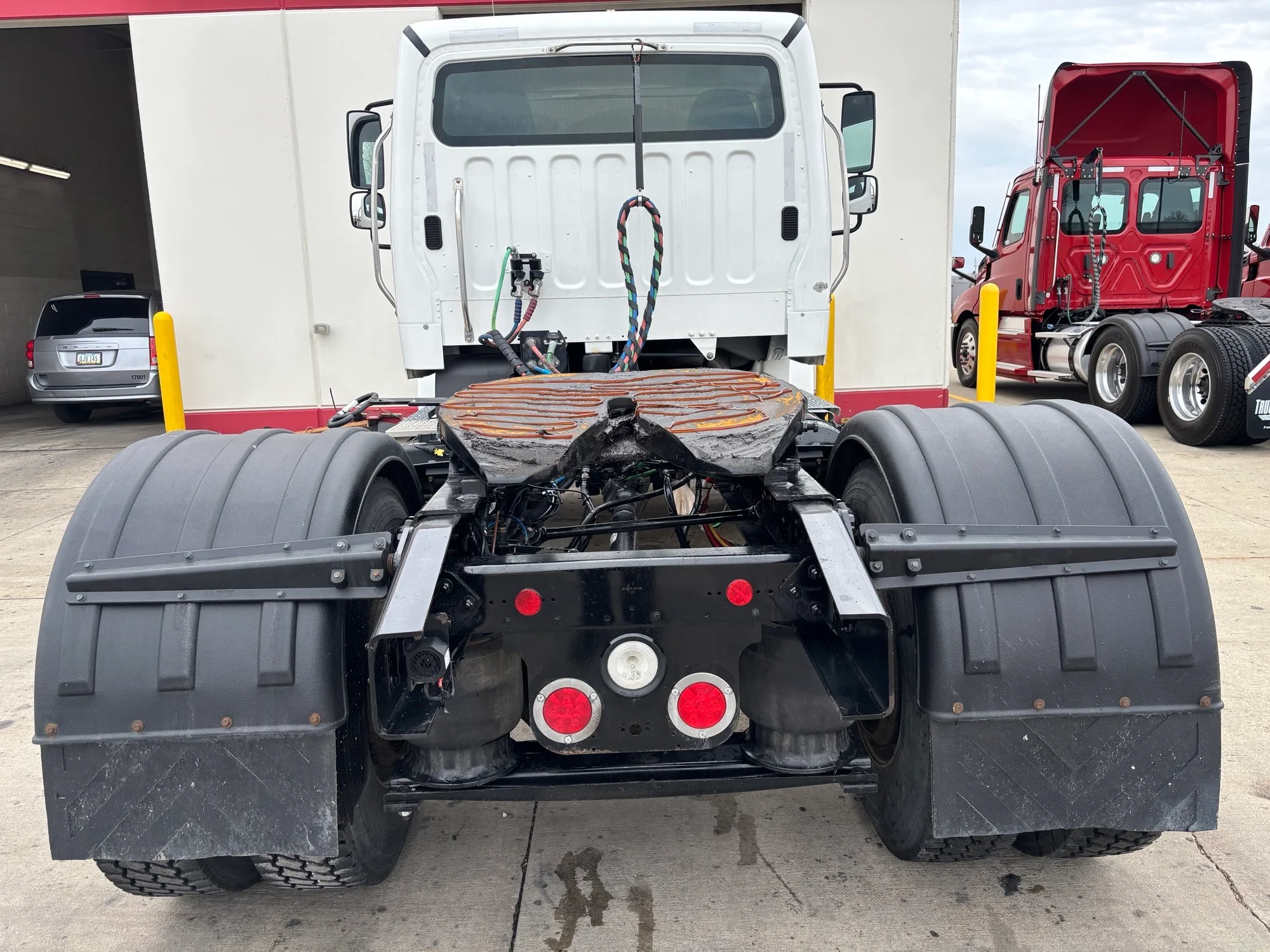 2021 Freightliner M2 106 - image 4