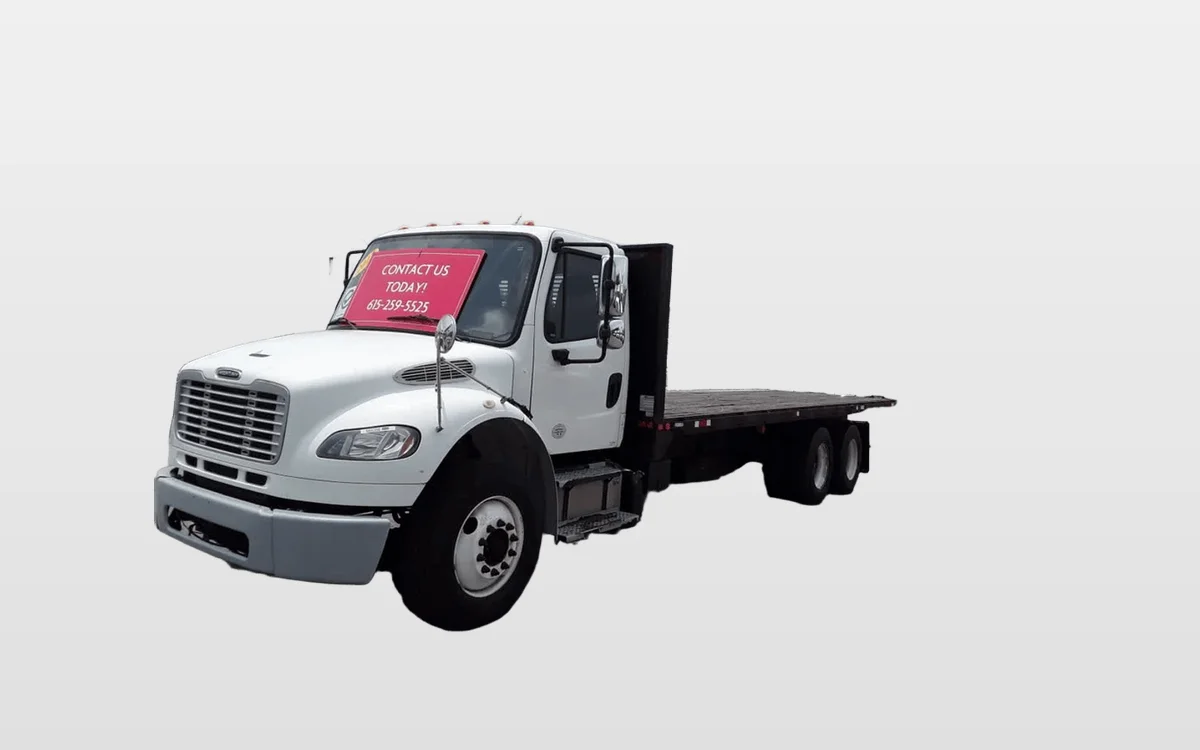 2017 Freightliner M2 106 - image 1