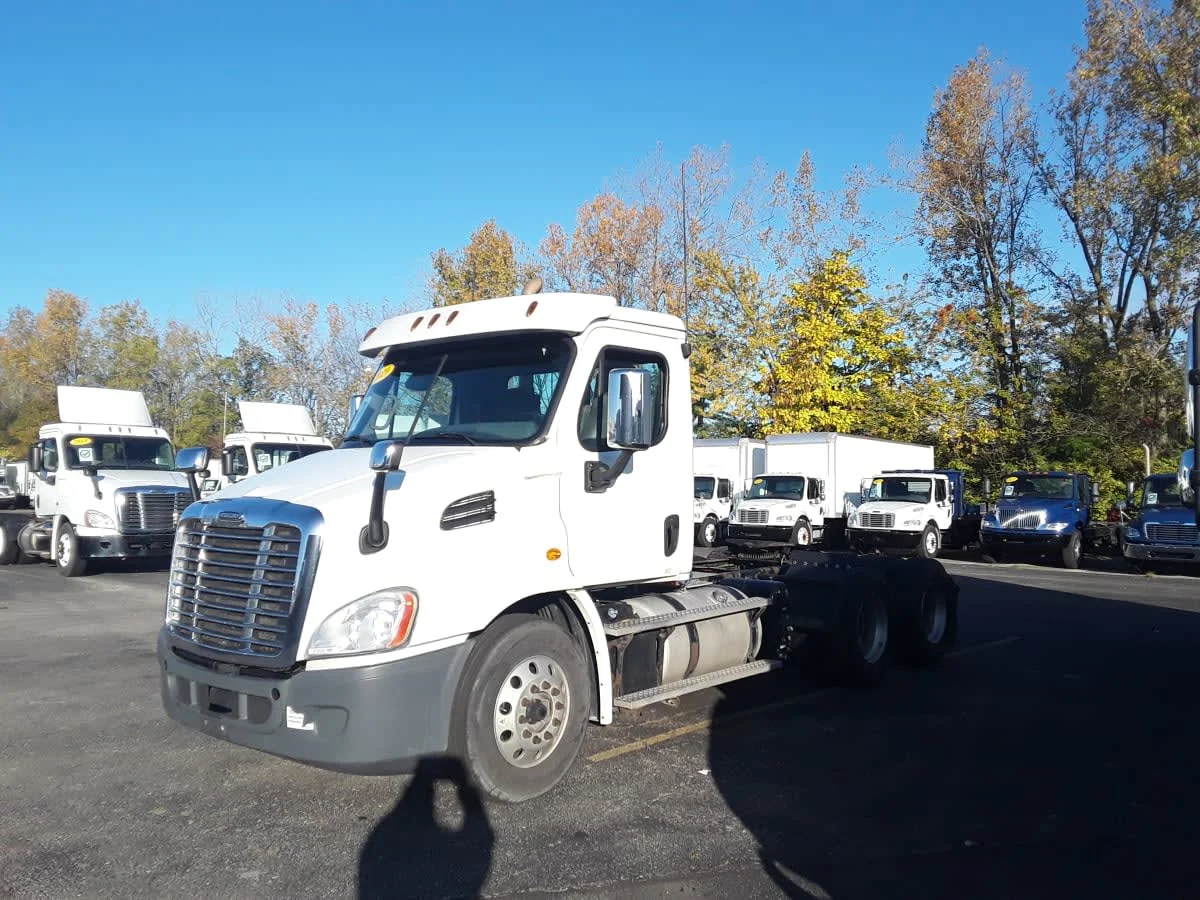 2019 Freightliner Cascadia in Hilliard, OH