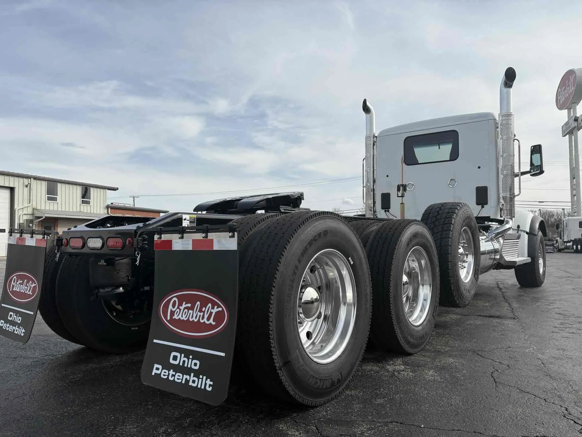 2027 Peterbilt 567 in Findlay, OH — photo 6