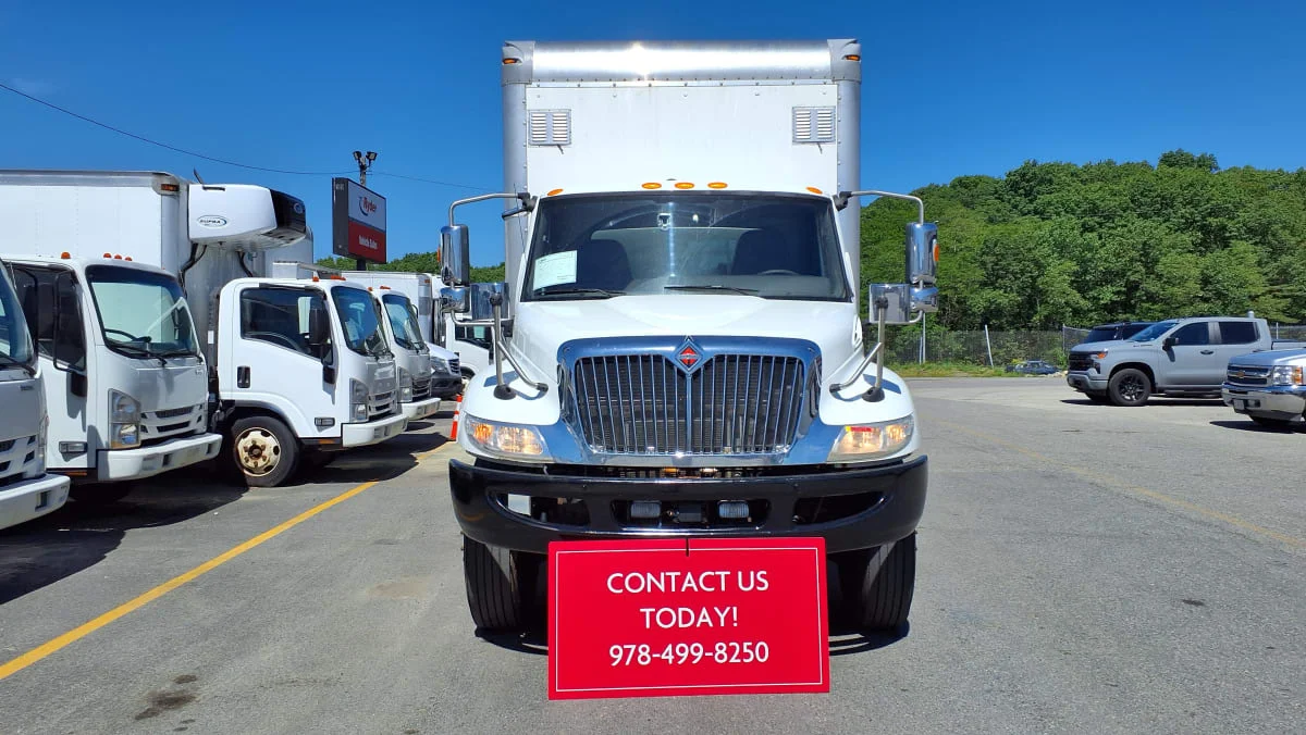 2020 International MV in Salisbury, MA — photo 2