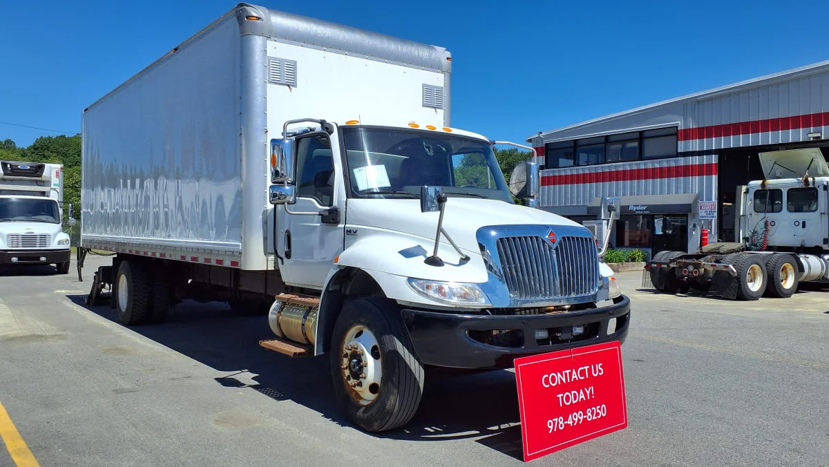 2020 International MV in Salisbury, MA — photo 3