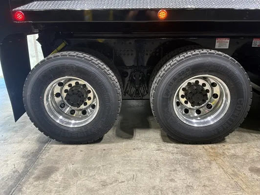 2027 Kenworth T880 in McDonough, GA — photo 3