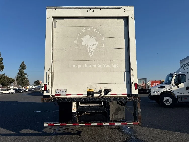 2019 Hino 338 in West Sacramento, CA — photo 7