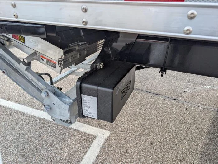 2027 Ford F-750 in Cincinnati, OH — photo 9
