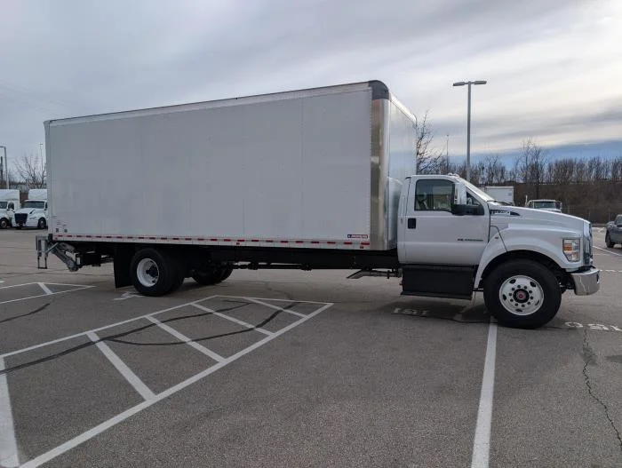 2027 Ford F-750 in Cincinnati, OH — photo 6